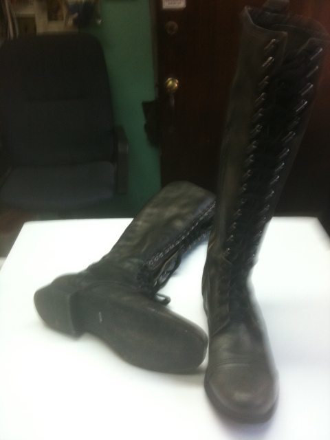 Worned out women boots